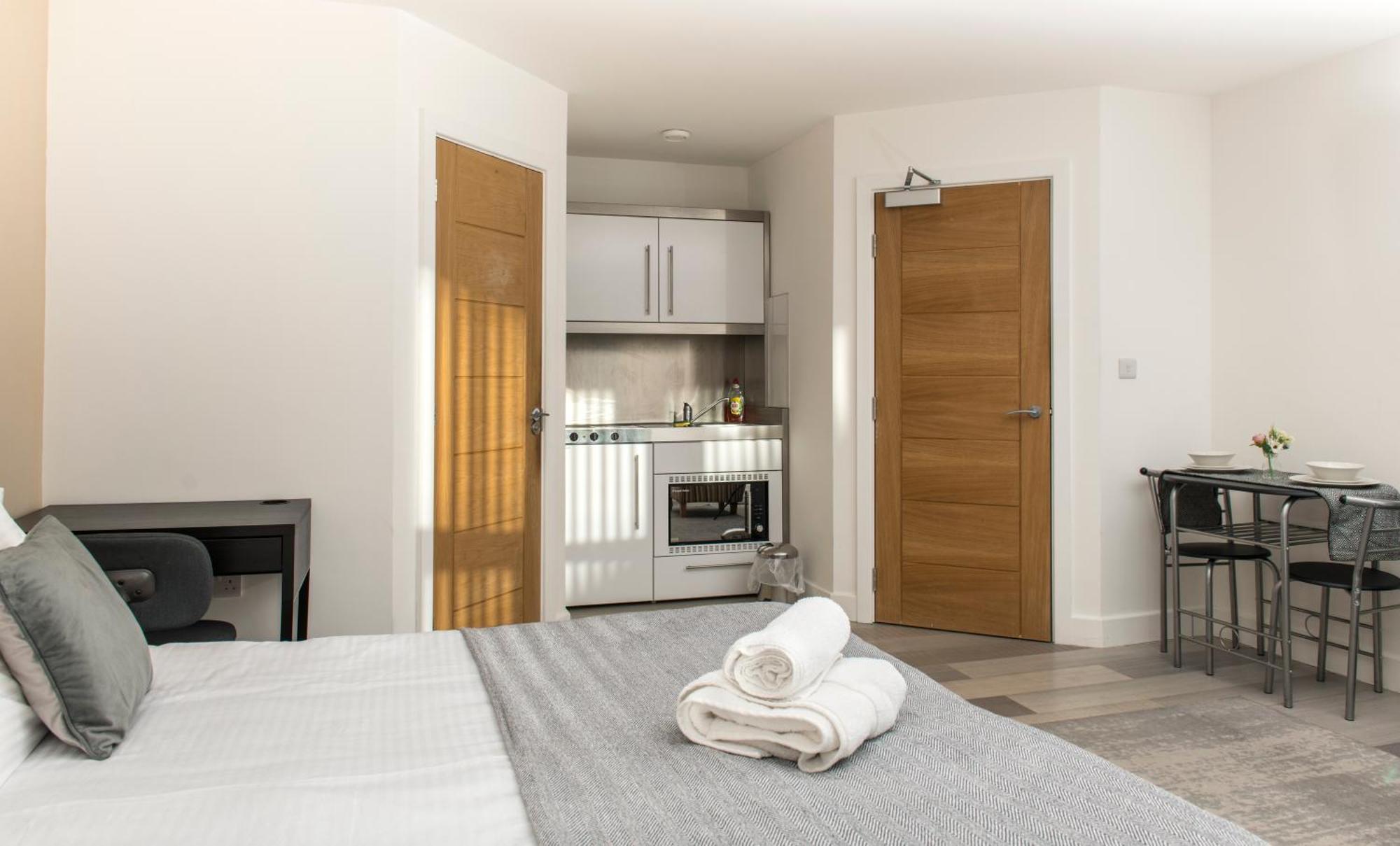 프레스턴 Cozy Studio Flat For Rent 아파트 외부 사진